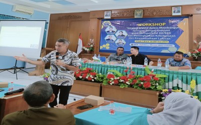 SMK N 1 BLORA MENGGELAR WORKSHOP STRATEGI EFEKTIF SMA/SMK DALAM MEMBANGUN JARINGAN DENGAN INDUSTRI