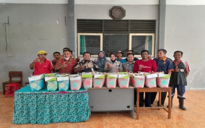 Pemberian Tali Asih dan Bantuan untuk Panti Asuhan dari SMKN 1 Blora
