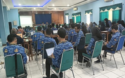 RAPAT KOORDINASI VERIFIKASI NILAI ASESMEN SUMATIF AKHIR SEMESTER (ASAS) GASAL SMK N 1 BLORA TAHUN PELAJARAN 2024/2025