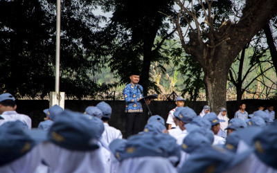SMK NEFERI 1 BLORA GELAR UPACARA PERINGATAN HARI SUMPAH PEMUDA