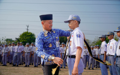 SMK NEGERI 1 BLORA GELAR UPACARA HARI KESAKTIAN PANCASILA, SERTIJAB OSIS, HINGGA LOMBA BULAN BAHASA 2026
